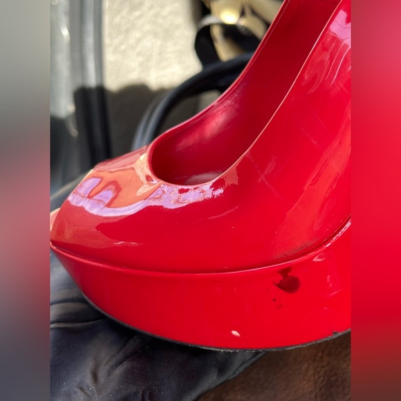 Gucci Toe Slingback Wedge Sandals - Picture 11 of 13